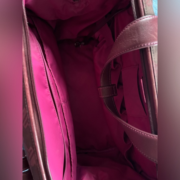 Tumi Laptop/Carry on Bag - Picture 7 of 8